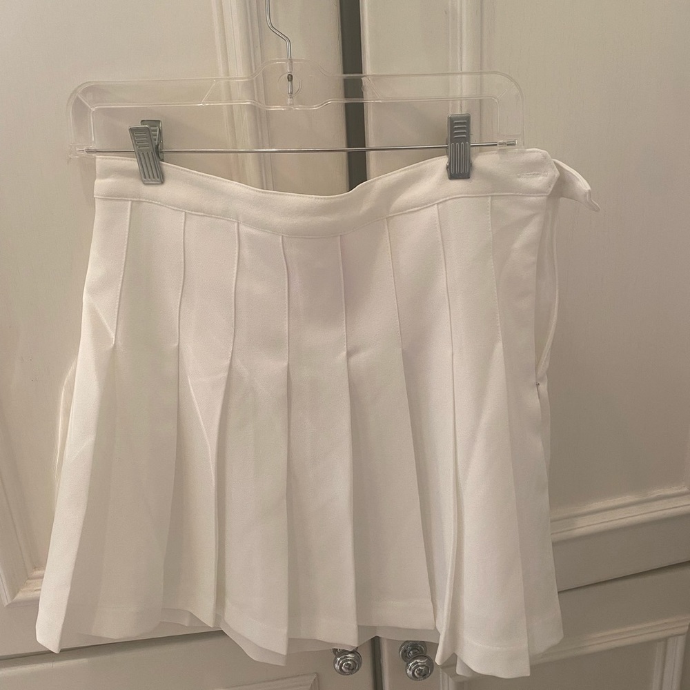 Dolls kill white pleated tennis skirt